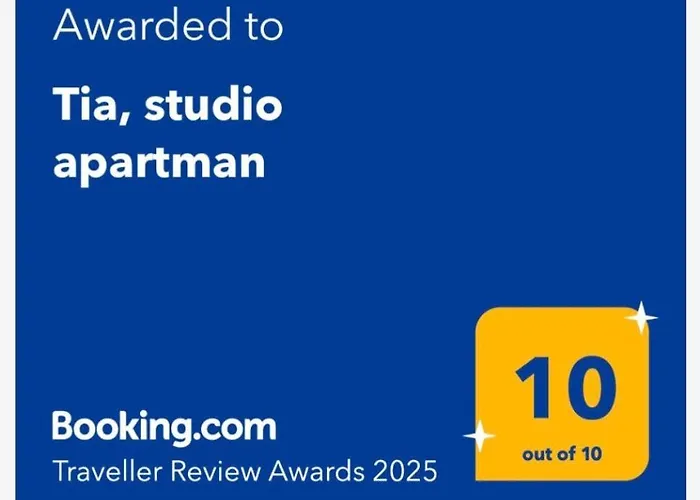 Tia, Novi Vinodolski