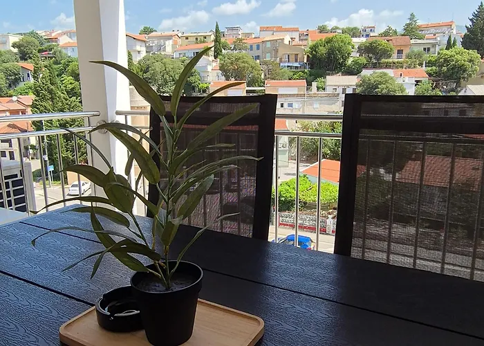 Tia, Apartamento Novi Vinodolski